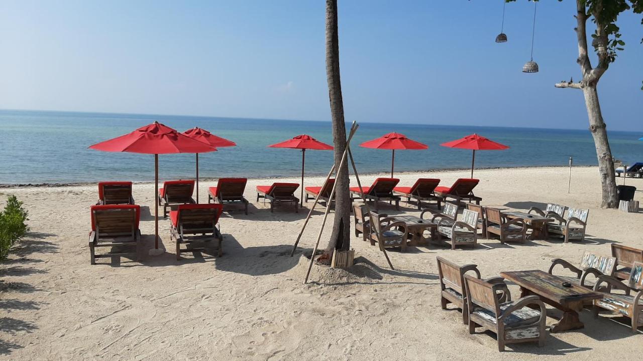 La Plage Resort & Beach Club Baan Tai Exterior foto